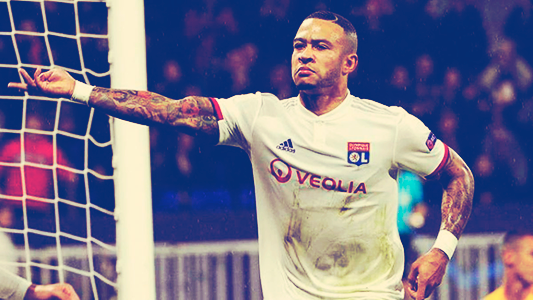 Depay, tres goles del Lyon (2-3)